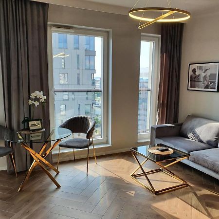 15 Pietro Sokolska 30 Towers Apartments - New- Lux- Parking- Sauna- Gym- And Good View From 15Th Floor Katowice Bagian luar foto